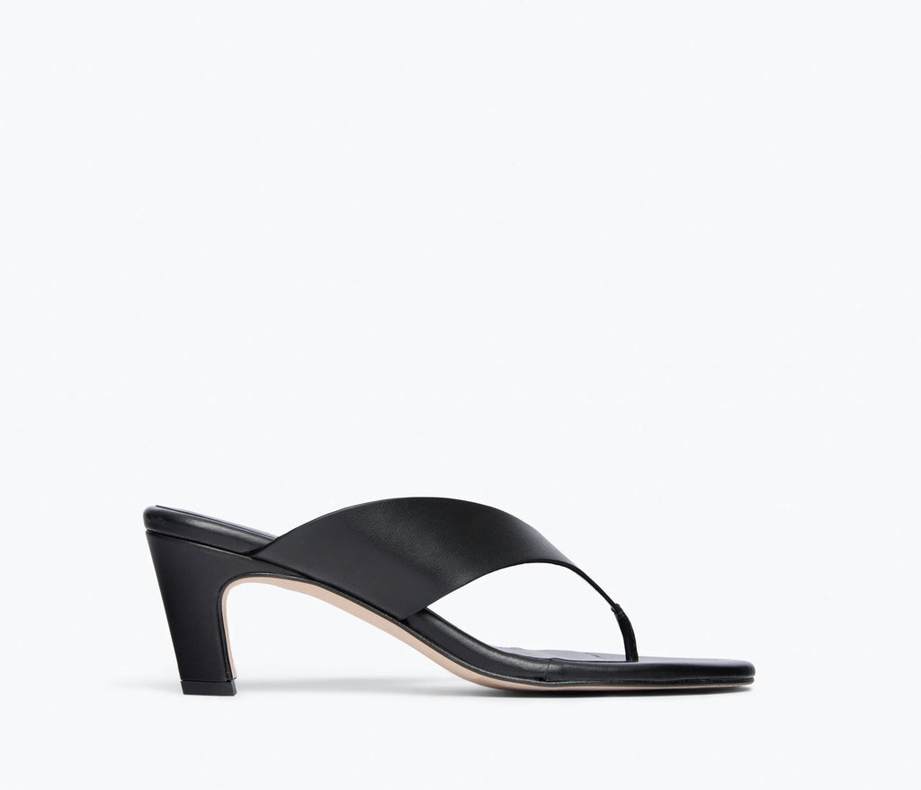 FRĒDA SALVADOR Kat Thong Sandal in Black Calf