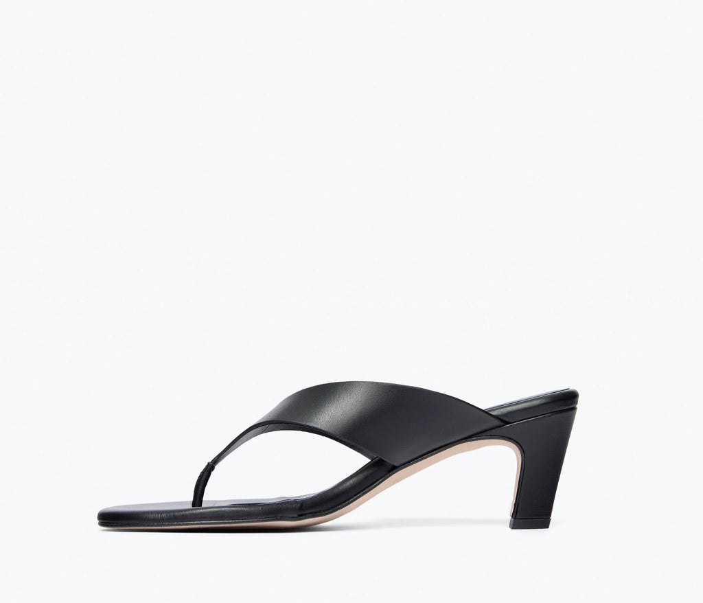 FRĒDA SALVADOR Kat Thong Sandal in Black Calf