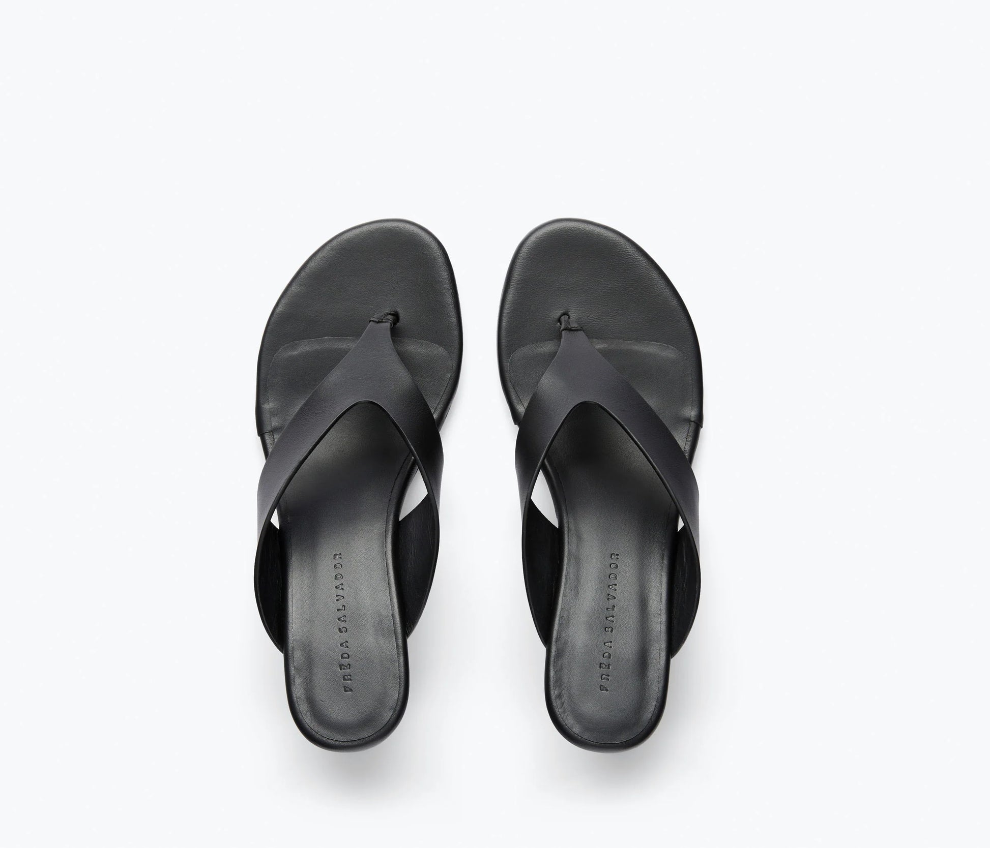 FRĒDA SALVADOR Kat Thong Sandal in Black Calf