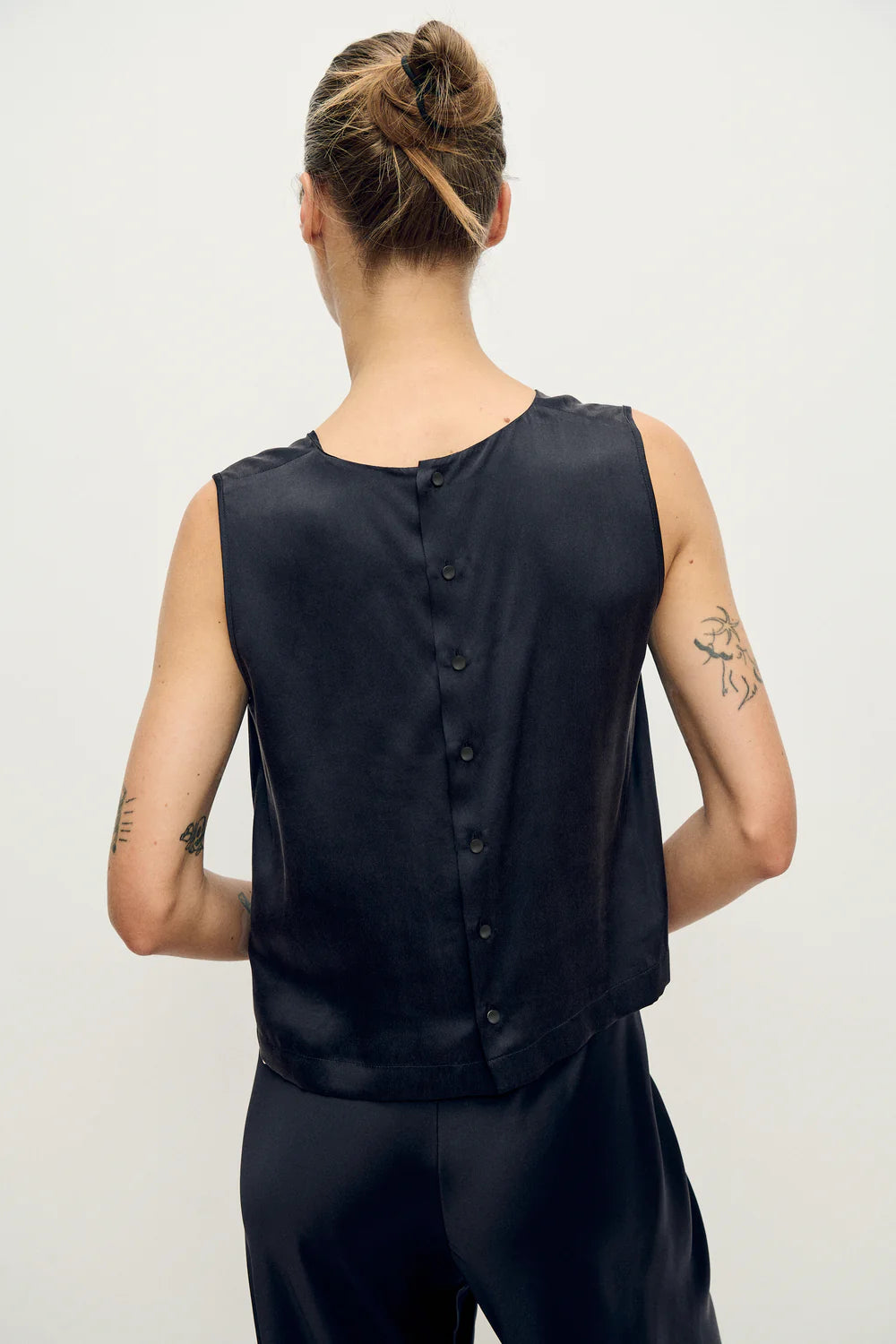 Silk Laundry Elena Top in Black