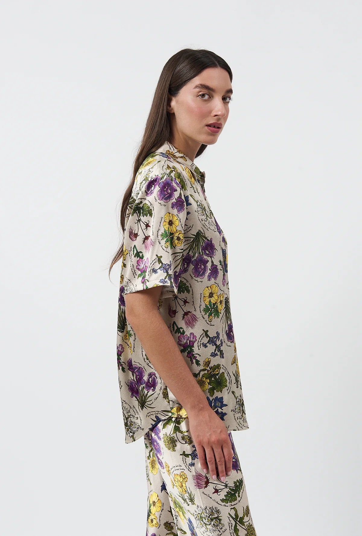 Silk Laundry Boyfriend Shirt in Endangered Flowers