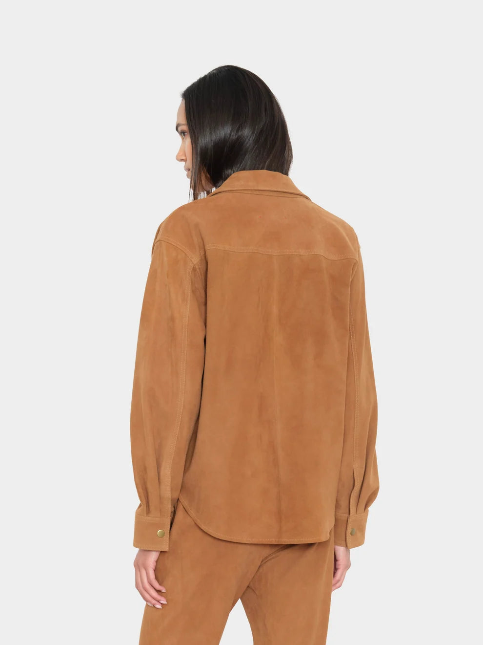 XiRENA Gia Shirt in Mustang